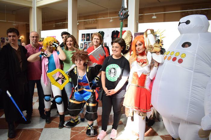 La consejera de Economía, Empresas y Empleo anima a la industria cultural a sumarse a las ayudas a la promoción empresarial