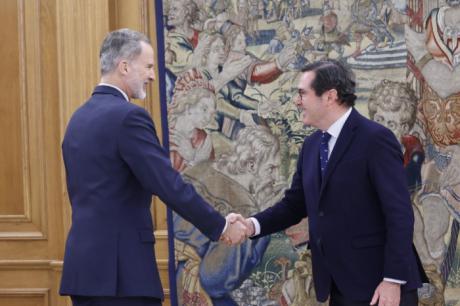 La Confederación de Empresarios señala los valores de la corona en el décimo aniversario del reinado de Felipe VI