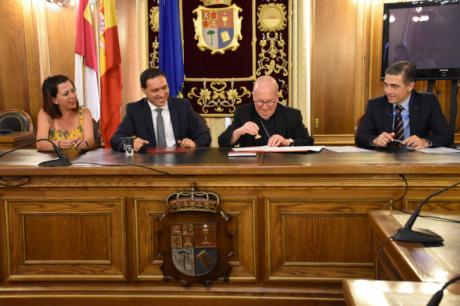 Diputación y Obispado invertirán 700.000 euros en doce iglesias parroquiales de la provincia