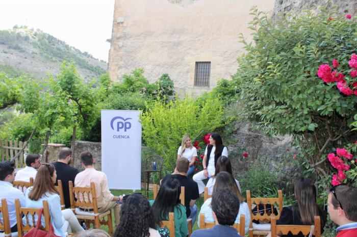 Noelia Núñez: “Con Bea como alcaldesa, Cuenca se convertiría en una ciudad de moda, captadora de talento y de oportunidades para los jóvenes”