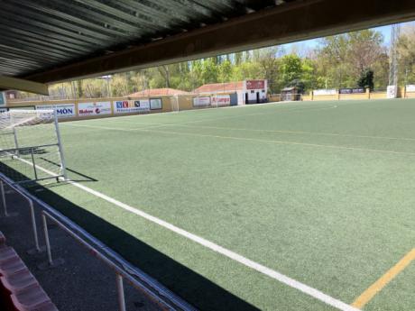 Adjudicadas las obras de mejora en los campos de fútbol Obispo Laplana y Joaquín Caparrós