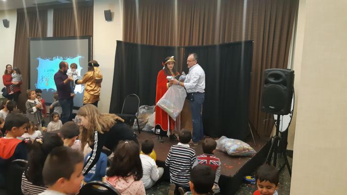 El Colegio de Médicos de Cuenca celebró su fiesta infantil de Navidad