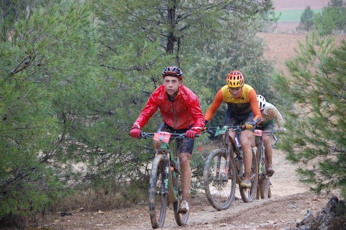 José Pérez y Carmen Sánchez se llevan la segunda prueba del XII Circuito de MTB Diputación de Cuenca 2019