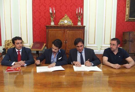 El Ayuntamiento apoya a la Asociación de Jóvenes Empresarios en el desarrollo de actividades para emprendedores