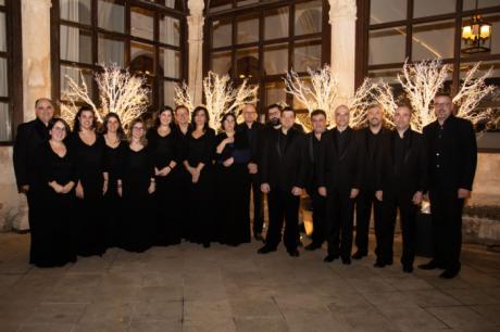 El Coro de Cámara Alonso Lobo lanza ‘Elohim’, su primer disco de estudio