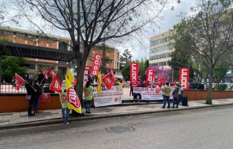 “Están aprovechando miserablemente la pandemia para acelerar el desguace de Correos”