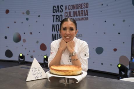 Rocío Arroyo ganadora del Concurso de Tarta de Queso Manchego