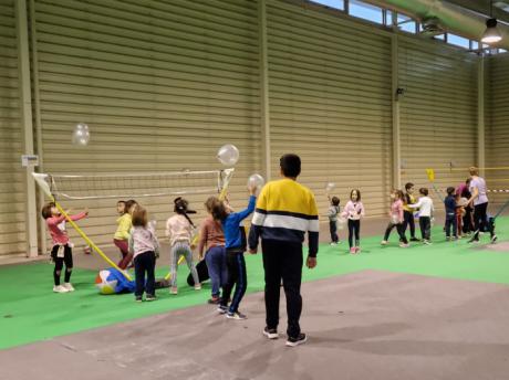 El proyecto ‘Diviértete aprendiendo’ celebra el Día de la Infancia con un Encuentro Deportivo