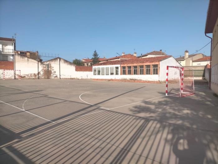 Sale a licitación la construcción de una instalación deportiva en el colegio de Cañamares