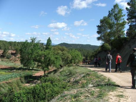 Más de 170 personas se darán cita este domingo en el Albergue Fuente de las Tablas para celebrar el Día del Senderista