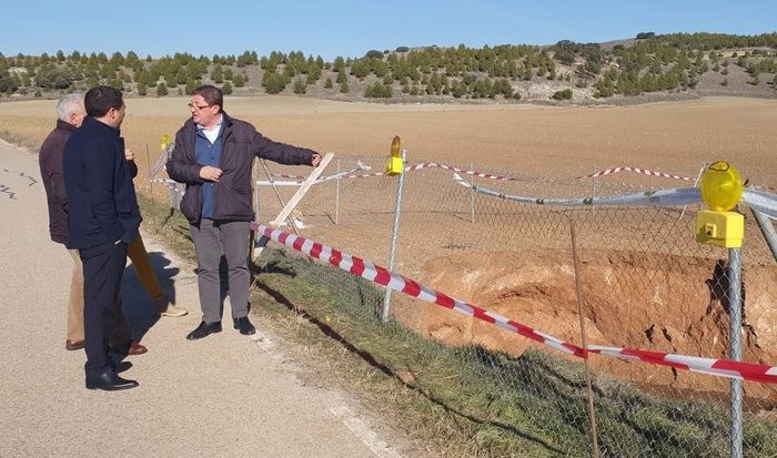 Los técnicos del Instituto Geológico y Minero visitarán la dolina de Arcas y Villar de Olalla
