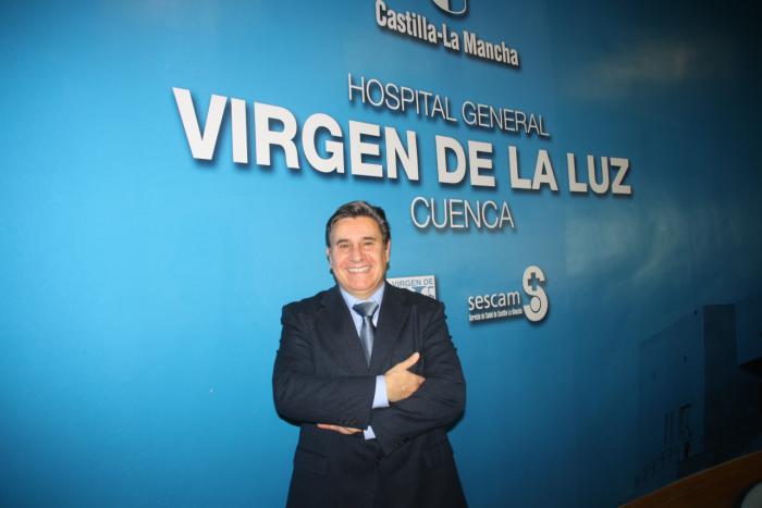 El jefe de Estudios del Hospital de Toledo imparte una conferencia sobre biomarcadores en Neumonía en el “Virgen de la Luz”