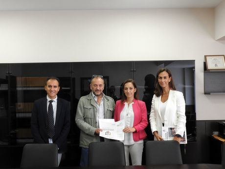 Los médicos de Cuenca tendrán condiciones financieras especiales en Liberbank, gracias a un acuerdo con el Colegio