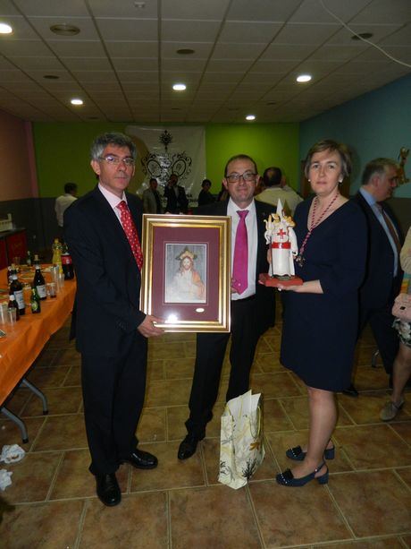 La V. H. de la Santa Cena de Cuenca, madrina del nuevo paso de la Sagrada Cena de Mota del Cuervo