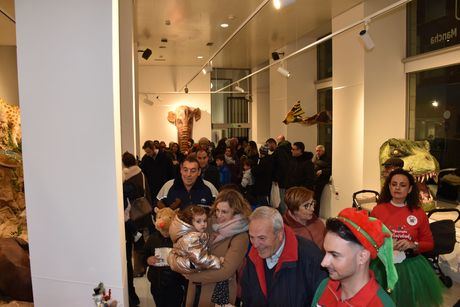 El Iberia continúa celebrando la Navidad con varios talleres y un Belén Viviente protagonizado por los profesionales sanitarios