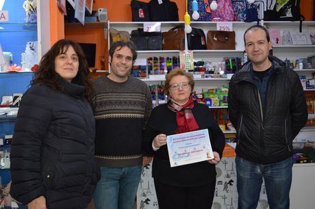 El Concurso de escaparates navideños entrega los premios de 15 edición