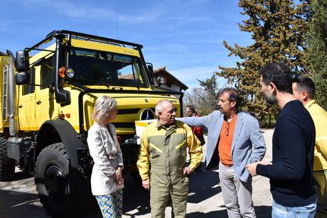 Se incorporan tres nuevos vehículos para la extinción de incendios forestales en la provincia