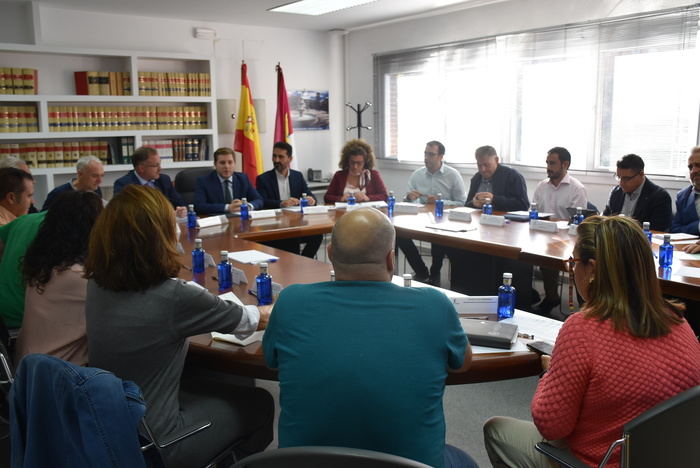 La Comisión de Ordenación del Territorio y Urbanismo de Cuenca aprueba varias ampliaciones de empresas agrícolas y dos proyectos de energías limpias