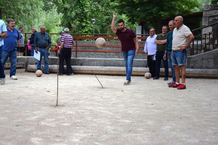 El XVI Circuito de Bolos Serranos arranca en Portilla y culminará en Uña con un total de 10 jornadas