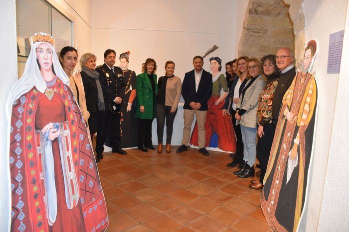 El Museo de Cuenca acoge hasta el próximo 2 de abril la muestra ´Mujeres en nuestra historia´