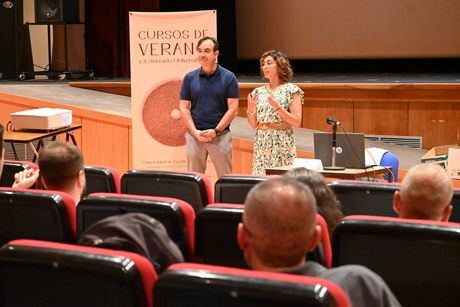 Arqueología y despoblación, protagonistas del primer curso de verano de la UCLM en Iniesta