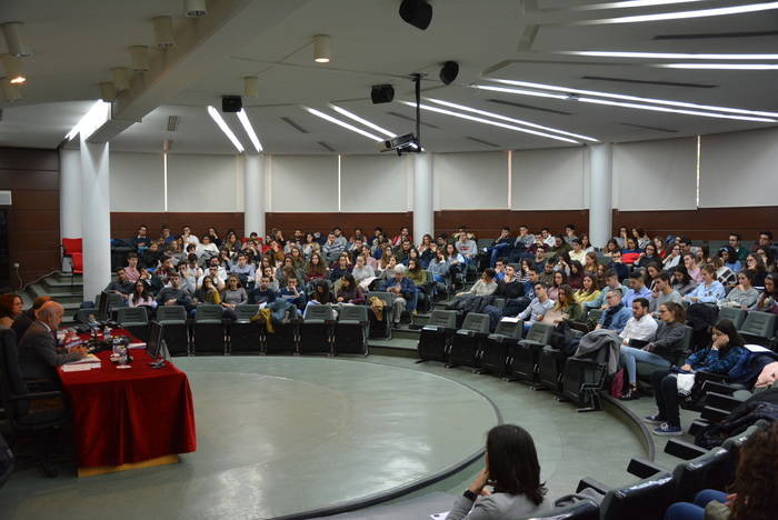 Juristas y académicos estudian en la UCLM el ejercicio y los límites de los derechos políticos