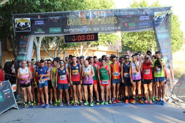 Alfonso Expósito y Ana Belén Rubio se alzaron con la victoria en la XXXVII Carrera Popular ‘Villa de Iniesta’