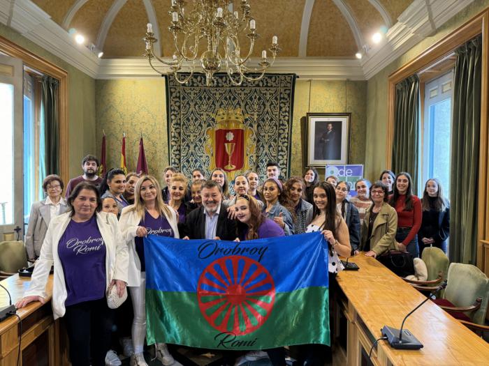 El Ayuntamiento respalda la conmemoración del Día Internacional del Pueblo Gitano