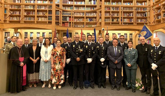 Cuenca celebra del día de la Policía Nacional