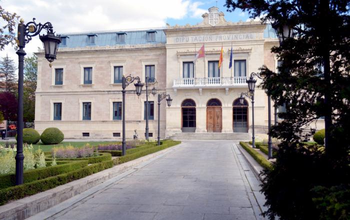 Diputación concede a cuatro municipios de la provincia los primeros 20.000 euros de las ayudas de emergencias