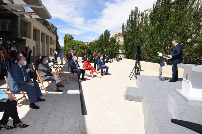 La calle que unirá la ciudad con el nuevo hospital homenajeará en su nombre a los sanitarios de Cuenca