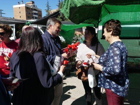 Dolz pondrá en marcha un equipo de Servicios Sociales itinerante que se desplace a barrios y pedanías