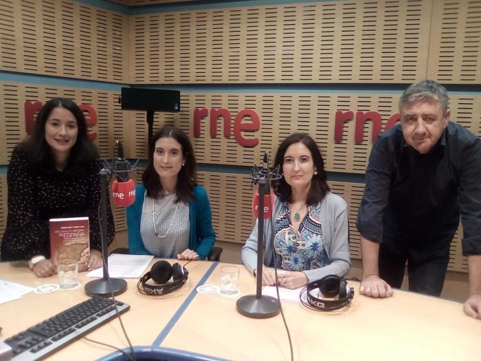 Laura y María Lara en RNE: 'El 12 de octubre acaba de cumplir 100 años como fiesta nacional'