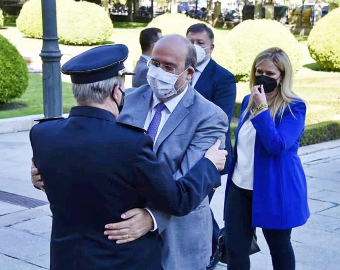 El comisario Laguna vuelve a la Comisaría de Cuenca tras recuperarse de la Covid-19