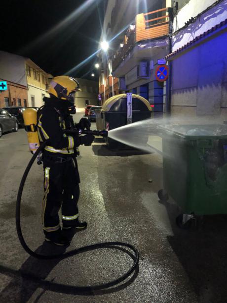 Arden cinco contenedores de basura y reciclaje en distintas zonas de Tarancón