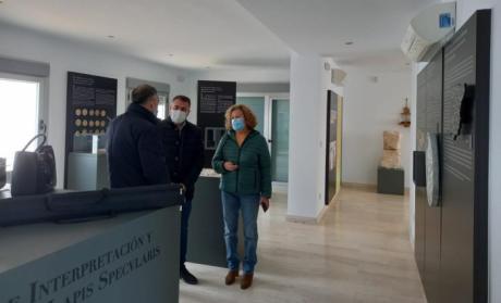 La colaboración entre Junta y Ayuntamiento de Osa de la Vega permite la apertura del centro de interpretación de la mina de lapis specularis de ´La condenada´