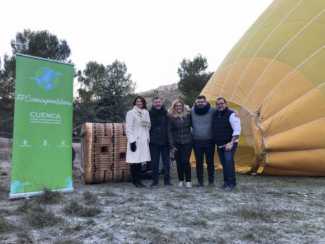 Promocionan Cuenca con un viaje en globo