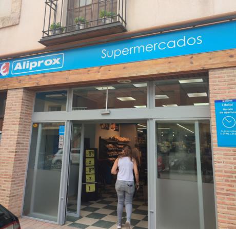 Eroski inaugura un nuevo supermercado en Iniesta