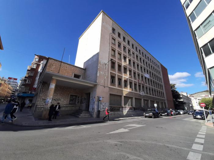 Cuenca en Marcha preguntará por el futuro del edificio de los sindicatos