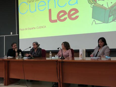 Ana Muela: “Aprendo mucho en los encuentros con lectores porque siempre tienen una visión del libro que yo no he captado”
