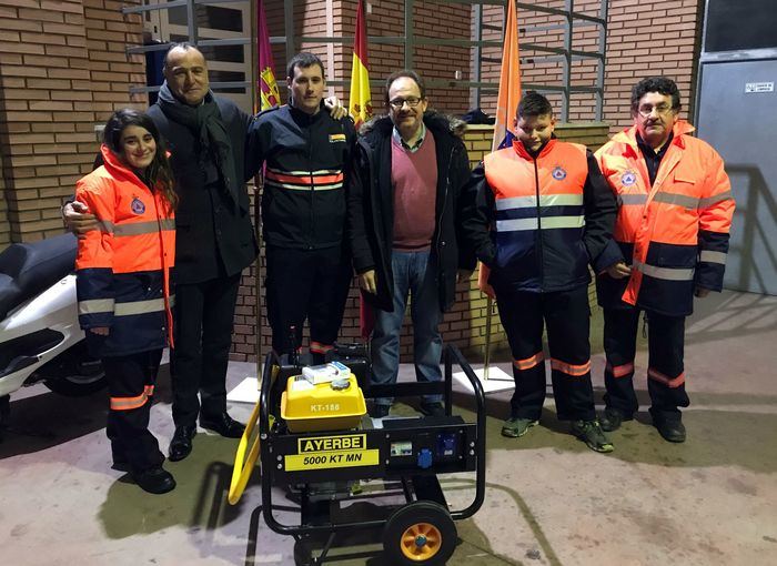 La Junta entrega un nuevo grupo electrógeno a la Agrupación de Protección Civil de Tarancón