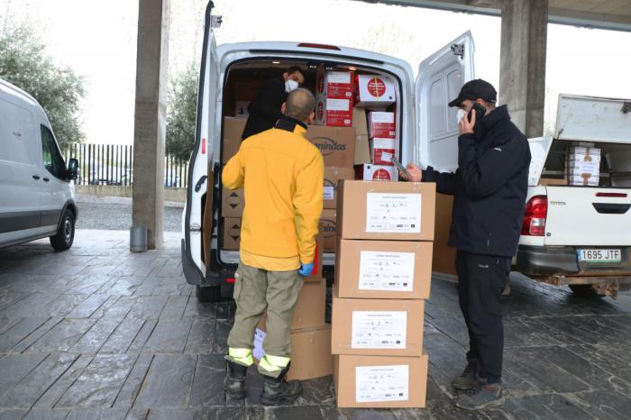 Se envían hoy más de 593.000 artículos de protección para los profesionales de los centros sanitarios y sociosanitarios de la región