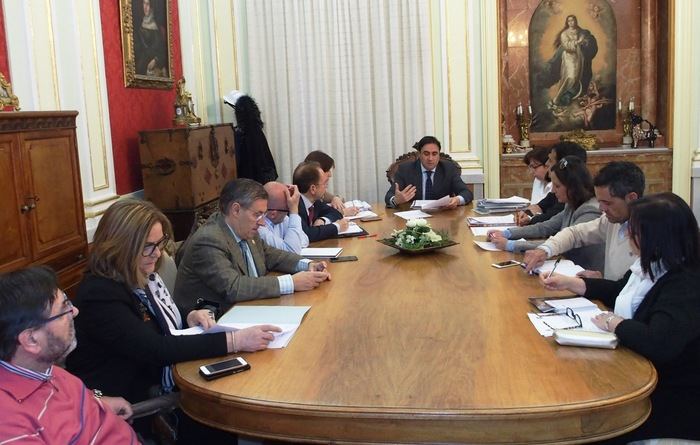 Mariscal propone al Pleno la reducción de la deuda financiera en 4,5 millones de euros