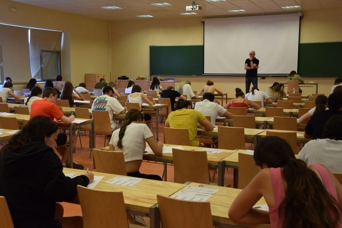 166 estudiantes inician hoy la EvAU extraordinaria en el campus conquense