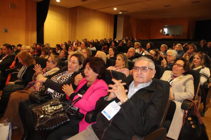 Un centenar de empresarias turísticas debaten en Cuenca sobre el turismo de eventos