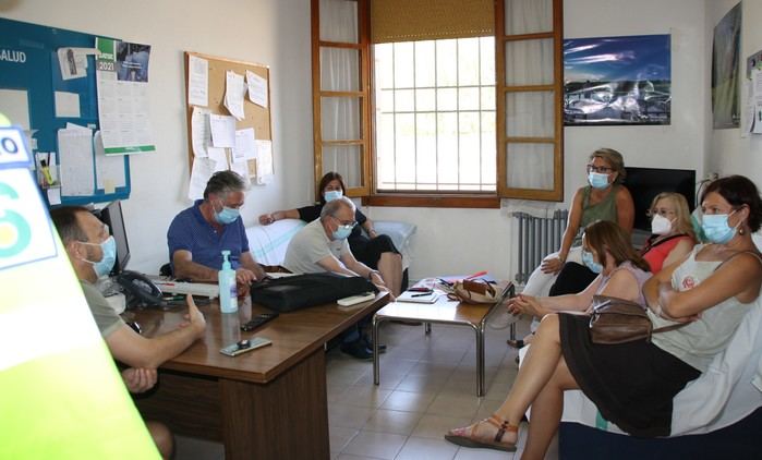 El nuevo equipo directivo de la Gerencia se ha reunido ya con los profesionales de cada uno de los 32 Centros de Salud del área sanitaria