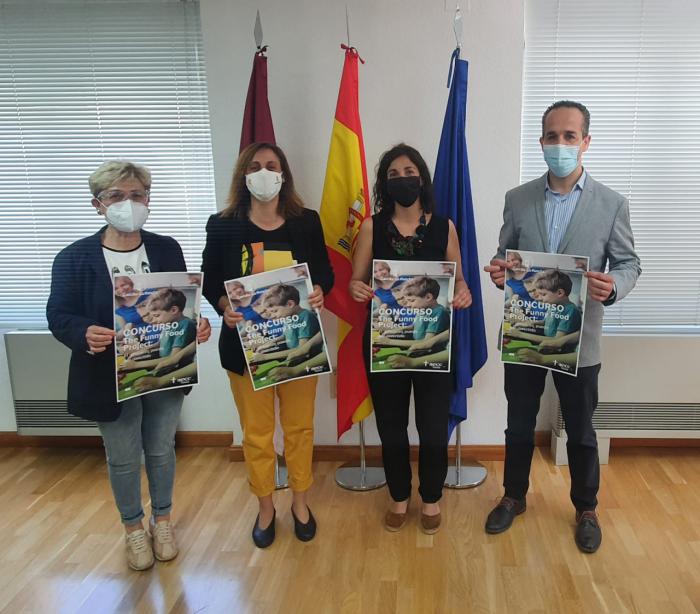 Junta y Asociación Española contra el Cáncer promueven la creación de hábitos saludables en los centros educativos de la provincia