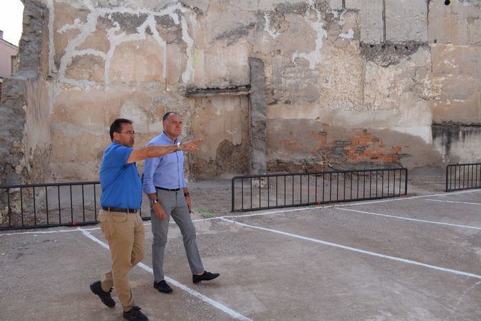 López Carrizo inaugura un nuevo aparcamiento disuasorio en Tarancón dotado con 34 plazas