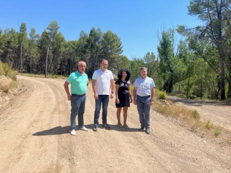 La Junta destina alrededor de 236.000 euros al arreglo de un camino con una longitud de 30 kilómetros en la localidad de Santa Cruz de Moya