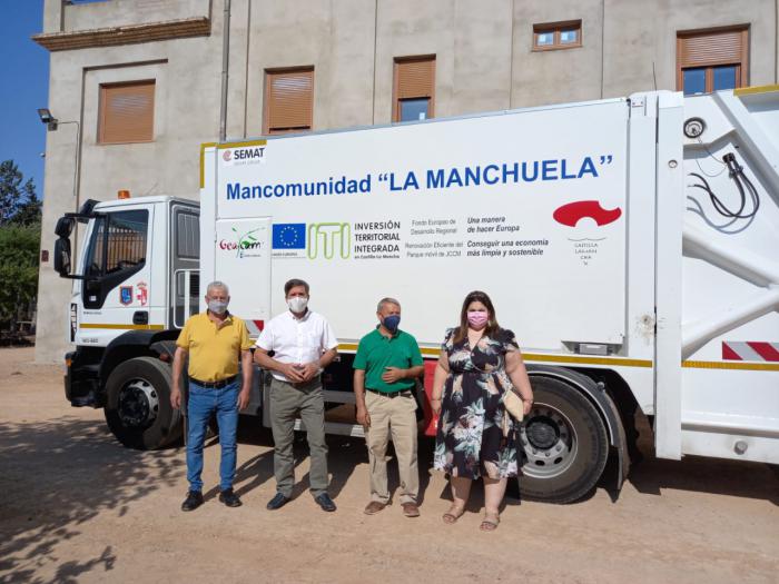 La Mancomunidad La Manchuela estrena un nuevo vehículo para la recogida de recursos orgánicos